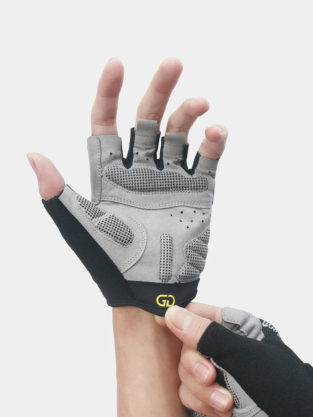Gants de Fitness GOUNOD – Confort et Performance.